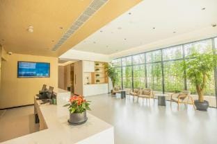 Jinbo Hotel (Shanghai Hongqiao Railway Station Hongqiao Airport Branch) Hotel in Shanghai