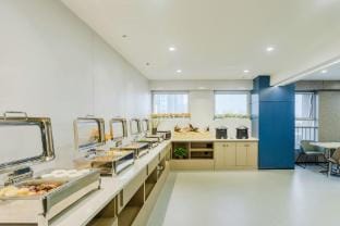Ginza Harmony Hotel (Linyi Hedong Wuyue Plaza Branch) Hotel in Jiangsu