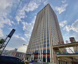 Shiguang Light Luxury Apartment Hotel in Hangzhou