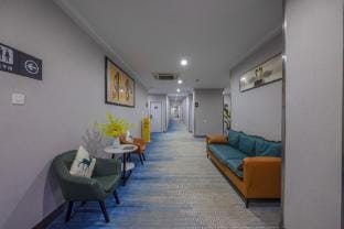 Xinlu Hotel (Ningbo Tianyi Plaza Gulou Metro Station Store) Hotel in Zhejiang