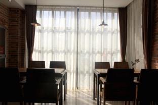 Pai Hotel (Shaoxing Xinchang Qixing Street) Hotel in Zhejiang