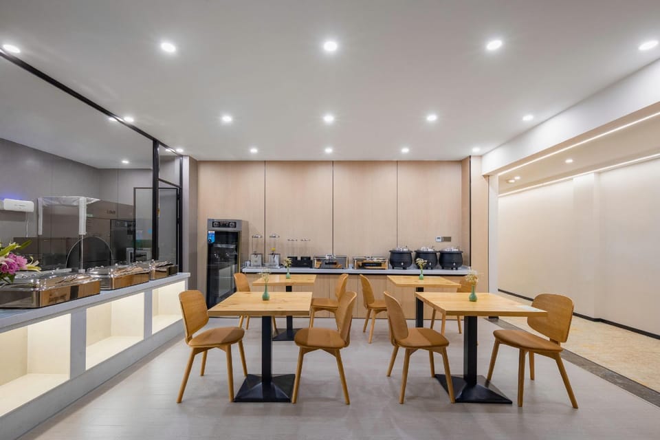 Lanhu Business Hotel Hotel in Jiangsu