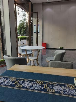 Ninghai Baohuang Business Hotel Hotel in Zhejiang