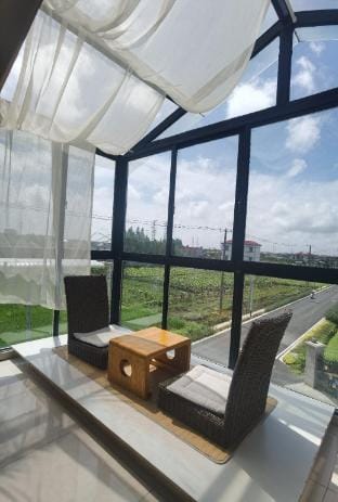 Donglin Luqi Tongyi Homestay (Lingang Avenue No. 1 Branch) Hotel in Shanghai