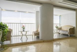 Weige Boutique Hotel (Shaoxing Lu Xun's Hometown Book Saint's Hometown) Hotel in Hangzhou