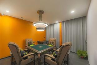 Bobby Party Esports Hotel (Xinglong International Branch) Hotel in Nanjing