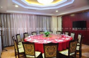 Jiashan Yinju Pearl Grand Hotel Hotel in Shanghai