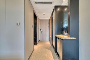 Wangyu E-sports Hotel (Hangzhou Binjiang Jucai Road Metro Station Store) Hotel in Hangzhou