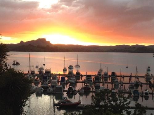 Whangaroa Lodge Motel Motel in Northland