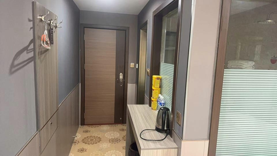 Shengyuan Business Hotel (Tongyang Exit of Beijing-Shanghai Expressway) Hotel in Jiangsu