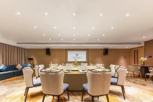 Fengyang New Century Grand Hotel Hotel in Jiangsu