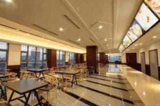 Chasing Wind E-sports Hotel (Kunshan South High-Speed Rail Station Branch) Hotel in Shanghai