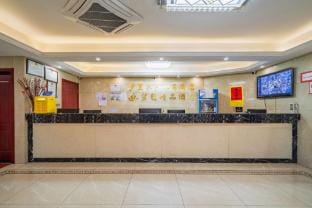 Hangzhou Dreamlike Water Town Apartment Hotel (Xihu District Huanglong Sports Center Store) Hotel in Hangzhou
