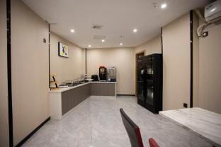Rest Hotel (Fuding South Station Branch) Hotel in Zhejiang