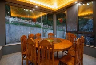 Walnut Bay Homestay Hotel in Hangzhou