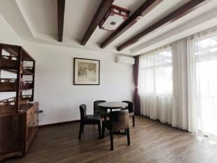 Hangzhou Quiet Time Homestay Hotel in Hangzhou