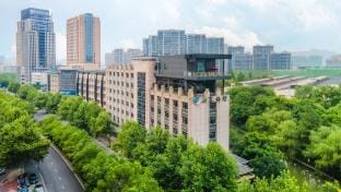 Yimo·Resort Hotel (Zhejiang University City College Branch) Hotel in Hangzhou