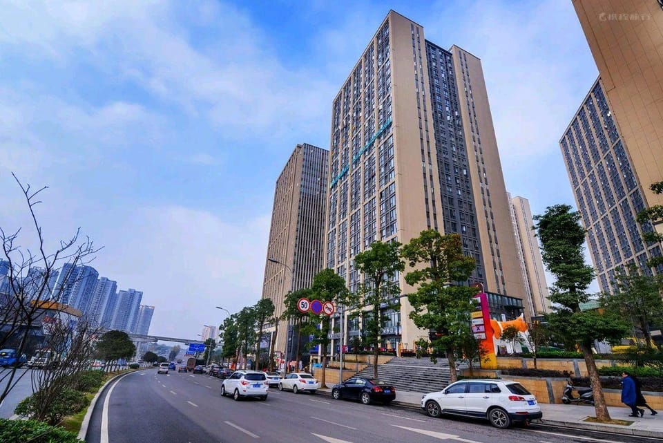 Xinyi Theme Hotel Hotel in China