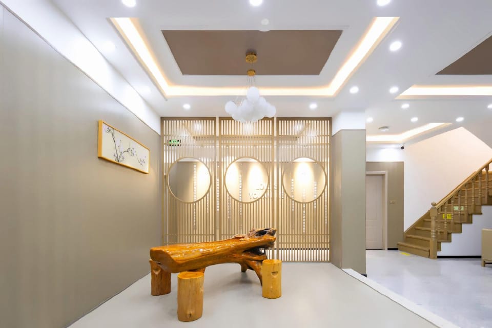 Floral Hotel·Time Train Guesthouse Hotel in Nanjing