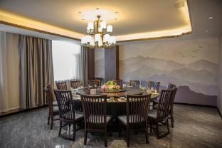 Ruyuan Grand Hotel Hotel in Jiangsu