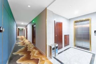 W·Ruiyuan Smart Hotel (New Energy Vehicle Town Branch) Hotel in Zhejiang