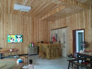 Yuantou Local Cuisine Specialty Homestay (Xili Line Branch) Hotel in Zhejiang