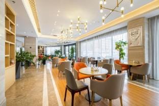 Kyriad Hotel (Huainan Wanda Plaza Longhu Park) Hotel in Jiangsu