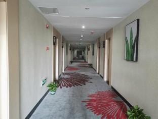 Shangke Inn (Suzhou Kunshan Leshang City Plaza Guangming Road Metro Station) Hotel in Shanghai