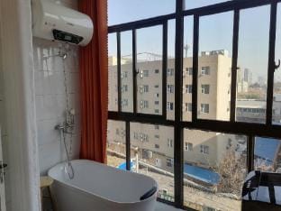Lianyungang Anzhi Ruo Su Apartment Hotel in Jiangsu