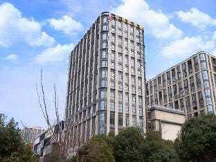 Southeast Youth Hub · Yincheng Jiayu Hotel (Nanjing Qilinmen Metro Station Branch) Hotel in Nanjing