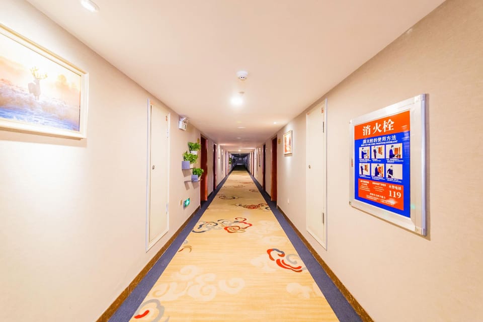 Jin Yi Hotel Hotel in China