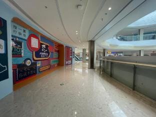 Salty Fish Audio-Visual Hotel Apartment (Gaoxin Baolong Plaza Branch) Hotel in Zhejiang