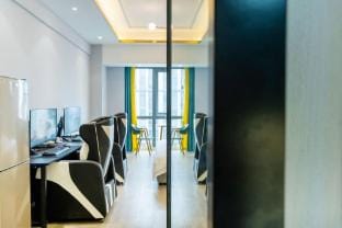 Fanwen Audio-Visual Serviced Apartment (Gaoxin Baolong Plaza Branch) Hotel in Zhejiang