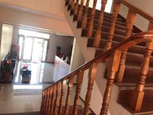 Yixing Xie Family Courtyard Homestay Hotel in Zhejiang