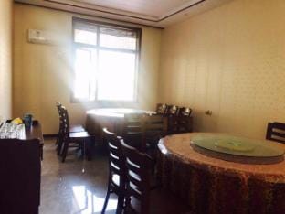 Yixing Xie Family Courtyard Homestay Hotel in Zhejiang