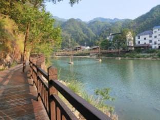 Songyang Panlong Mountain Villa Hotel in Zhejiang