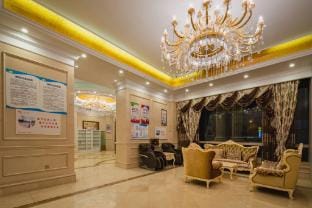 Vienna Hotel (Pizhou Youth East Road Branch) Hotel in Jiangsu