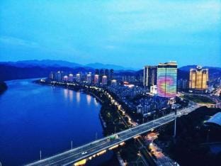 Rhine Seasons Grand Hotel (Jiande Xin'anjiang Square Branch) Hotel in Hangzhou