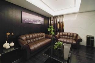 Rhine Seasons Grand Hotel (Jiande Xin'anjiang Square Branch) Hotel in Hangzhou