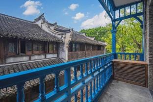Baoren Apartment Hotel in Hangzhou