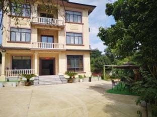 Hangzhou Tea Fragrance Simple Villa Hotel in Hangzhou
