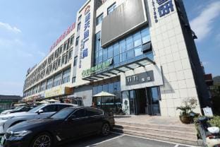 Green Apple Business Hotel Hotel in Jiangsu