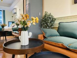 Wuju Cinema Apartment Hotel (Guangnan Road No. 6 Branch) Hotel in Zhejiang