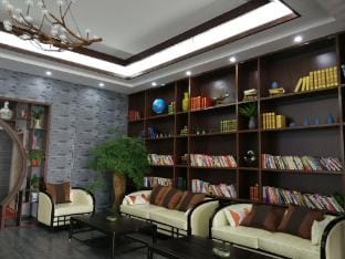 Champs Lakeside Boutique Hotel Hotel in Jiangsu