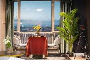 Shanghai Lujia Apartment Hotel in Shanghai