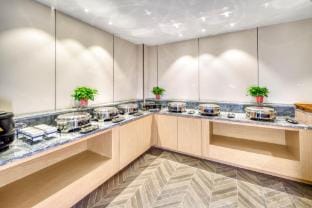 Yiku E-sports Hotel (Zhuji Diankou Luxiao Road Branch) Hotel in Hangzhou