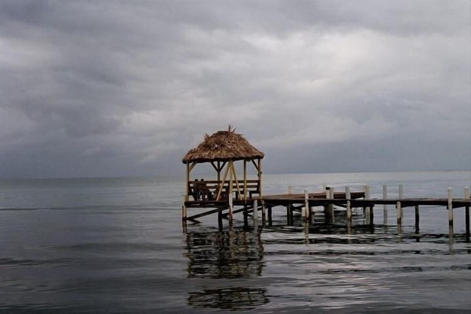 finca villa Hotel in Stann Creek District