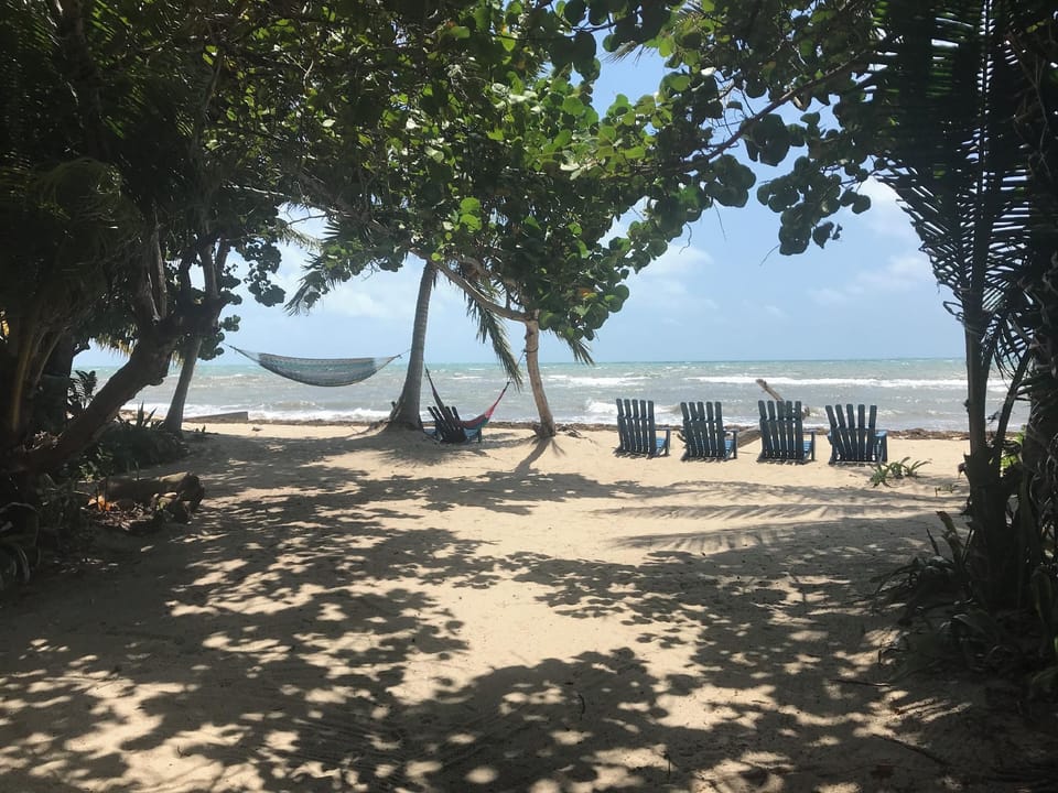 finca villa Hotel in Stann Creek District