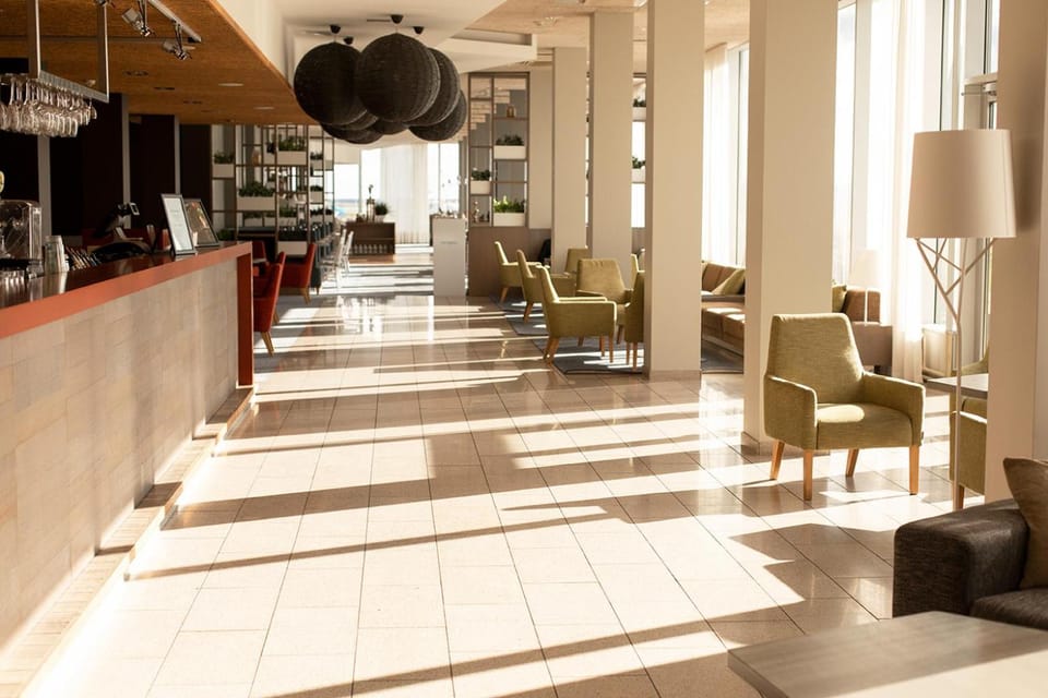 Bar/lounge