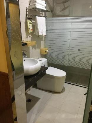 Yiwu Hongbin Grand Hotel Hotel in Hangzhou